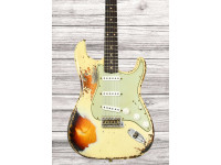 Fender Custom Shop Limited Edition 61 Stratocaster Super Heavy Relic AVWT/3TSB Fender Custom Shop Limited Edition 61 Stratocaster Super Heavy Relic AVWT/3TSB